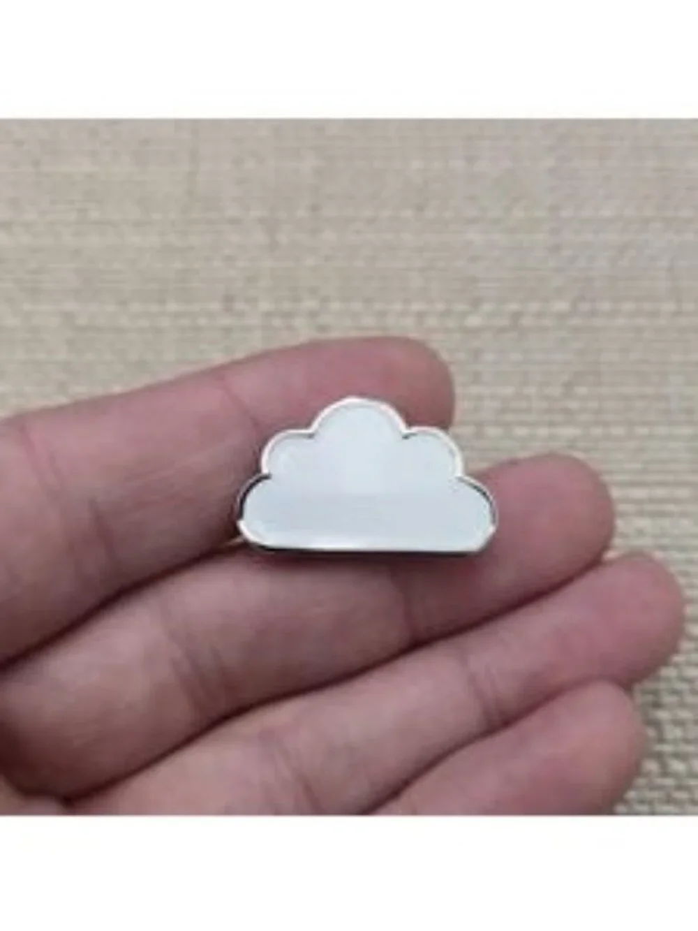 Cute White Enamel Cloud Lapel Pin Minimalist Badge Brooch Jewelry A8388